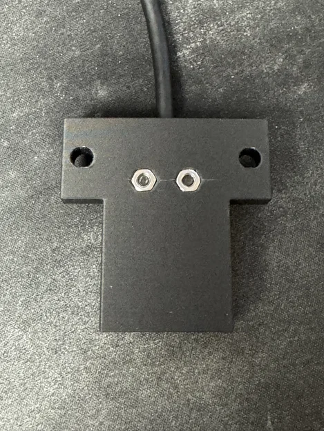 Ngàm gắn Yubikey dưới bàn - Image 3
