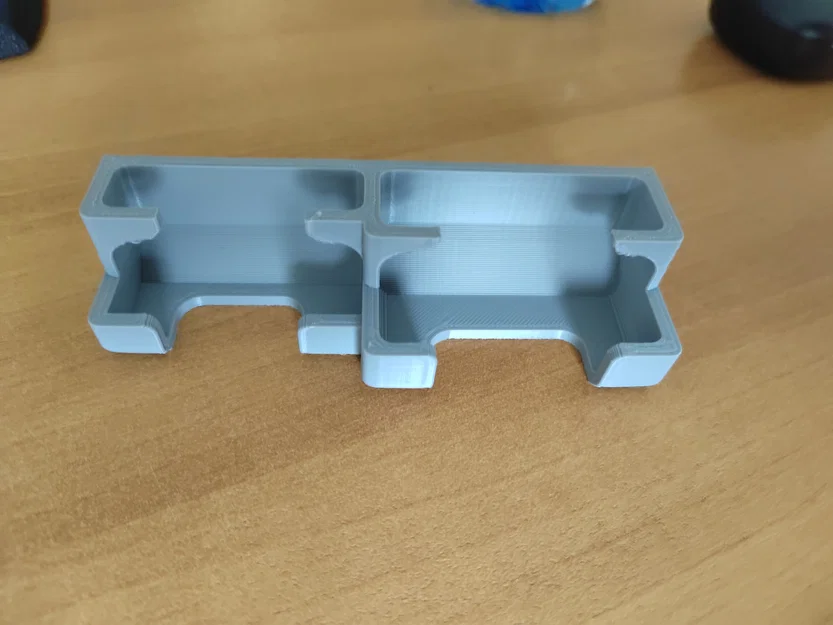 Giá treo pin gắn tường tiện dụng in 3D - Image 2