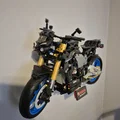 Giá treo tường cho mô hình Lego Technic Yamaha MT-10 42159 - Thumbnail 1