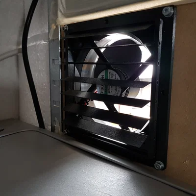 Gravity Vent cho Enclosure (dùng cho quạt 120mm)