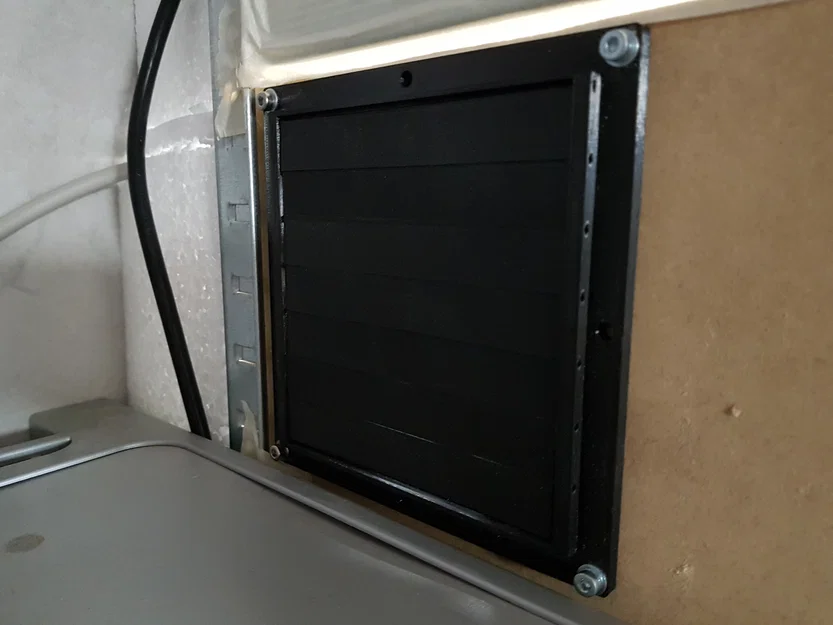Gravity Vent cho Enclosure (dùng cho quạt 120mm) - Image 2