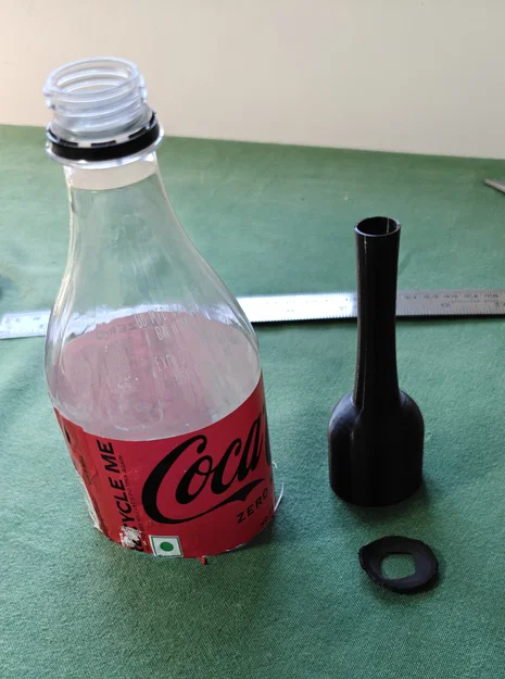 Phễu tận dụng từ chai nhựa soda - Image 3