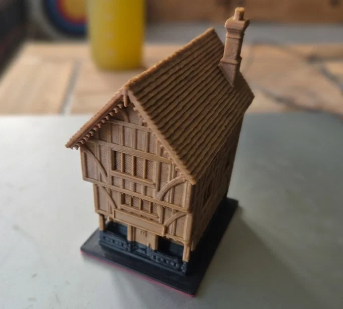 Mô hình nhà cổ kiểu Tudor (Tudor town house) - In 3D cực chi tiết - Image 2