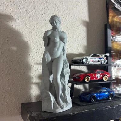 Mô hình tượng nghệ thuật nữ thần điêu khắc trên đá in 3D