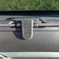 Móc cài/Kẹp rèm che nắng cửa sau Audi Q7 (4L) – Thay thế OEM 4L0861333 - Thumbnail 3