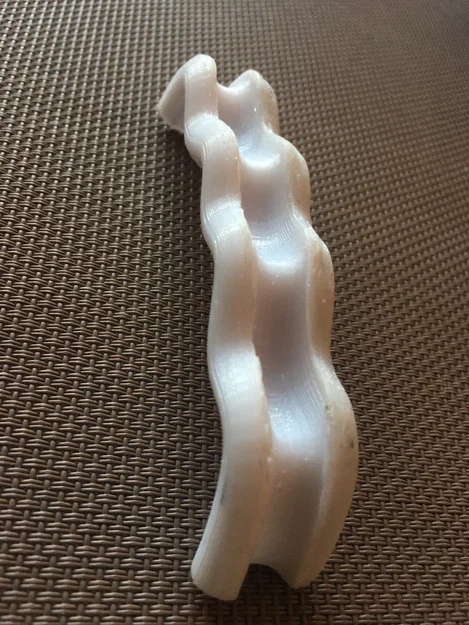 Tay cầm hỗ trợ xách túi nilon tiện lợi (Plastic bag handle) - Image 3