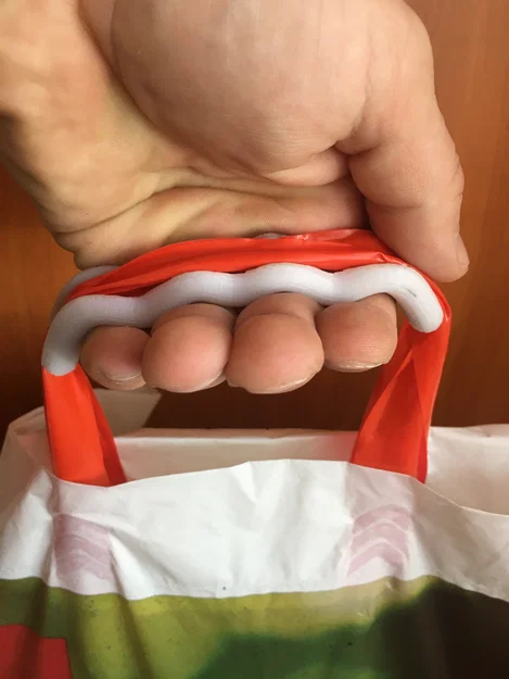 Tay cầm hỗ trợ xách túi nilon tiện lợi (Plastic bag handle) - Image 4