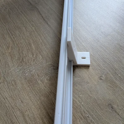 Kẹp cố định rèm cửa JYSK TOMMA giúp chống hở sáng hiệu quả