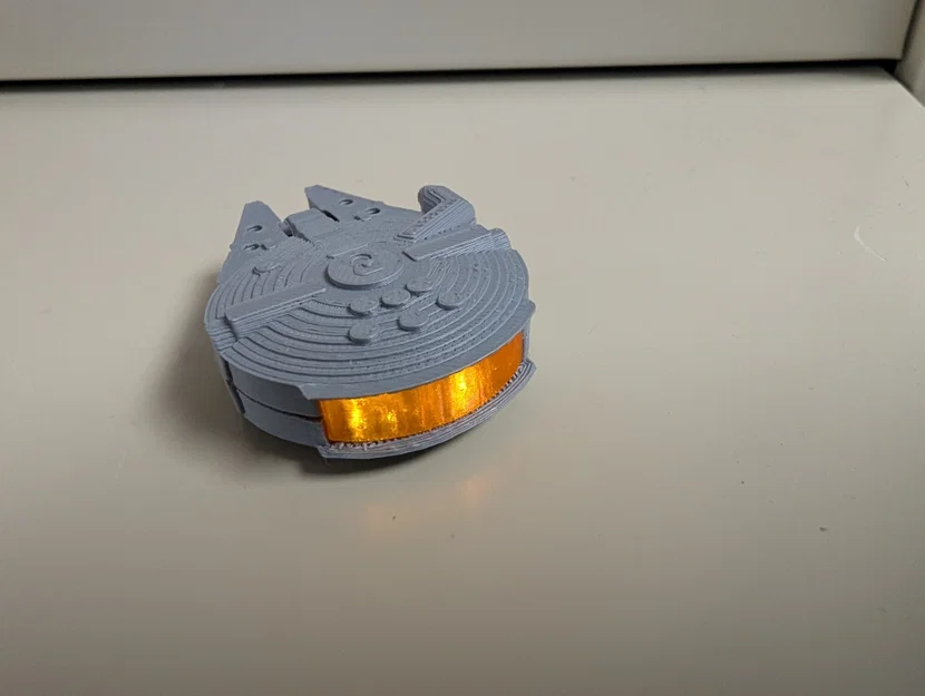 Vỏ bọc thẻ từ (Fob Cover) Millennium Falcon - Image 4