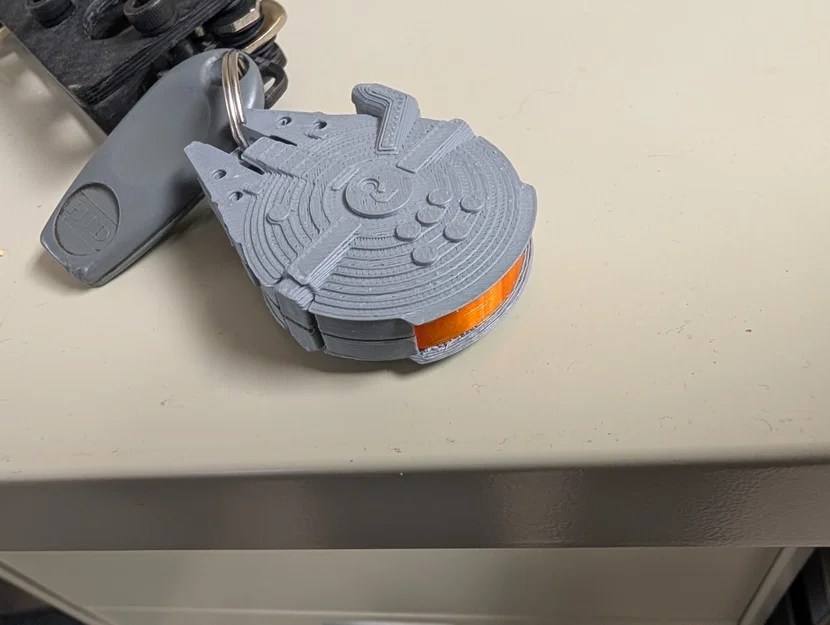 Vỏ bọc thẻ từ (Fob Cover) Millennium Falcon - Image 6