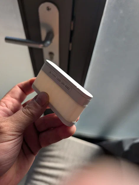 Miếng đệm (spacer) tùy chỉnh cho IKEA Myggbett in 3D tiện lợi - Image 1