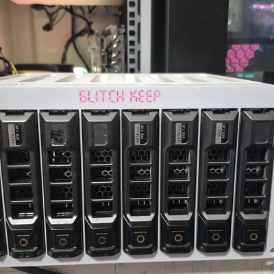 Khung giá đỡ 8 ổ cứng HDD cho Mini Rack 10 inch
