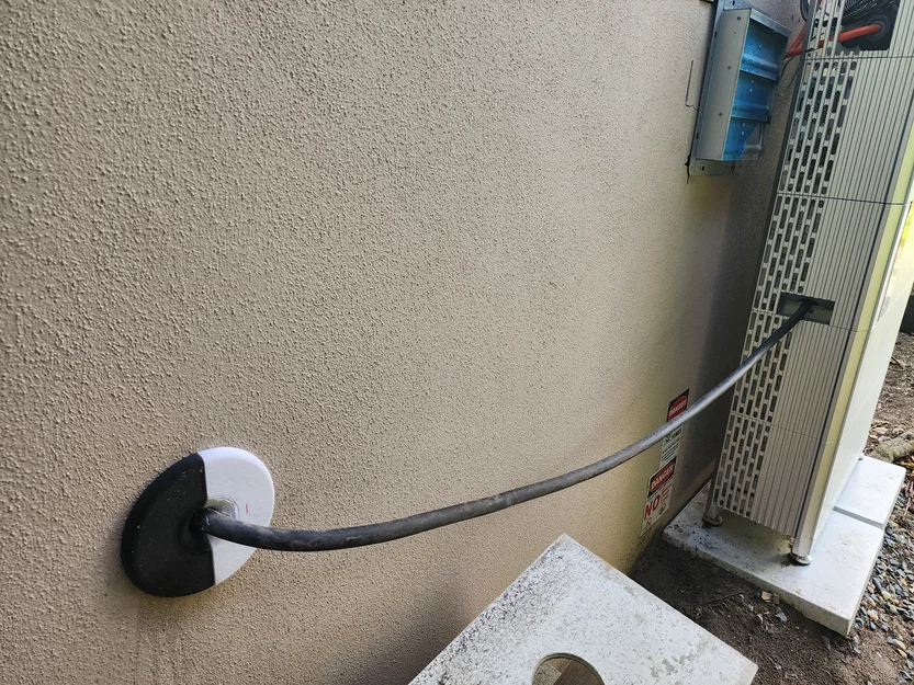 Bộ cổng passthrough cho cổng sạc EV DC - Image 1