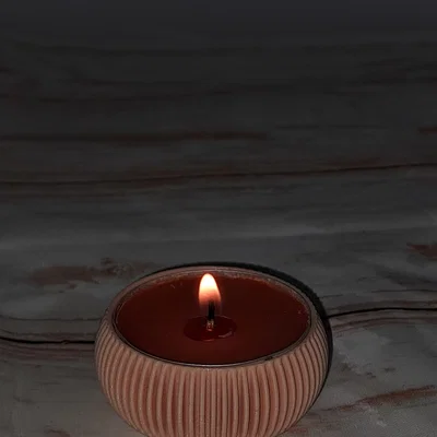 Đế nến tealight gân sọc (Ribbed Tealight Holder)