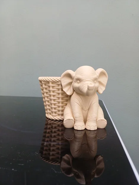 Chậu trồng cây hình voi – Giá đỡ cây dễ thương (Elephant Planter Pot) - Image 9