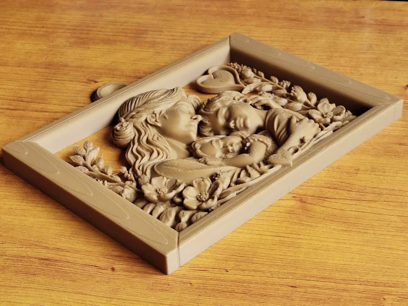 Trái Tim Của Mẹ – Relief Vòng Tay Ôm Hai Bé - Image 4