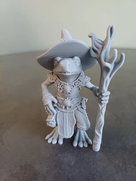 Tượng Ếch Pháp Sư – Fantasy Sorcerer - Image 1