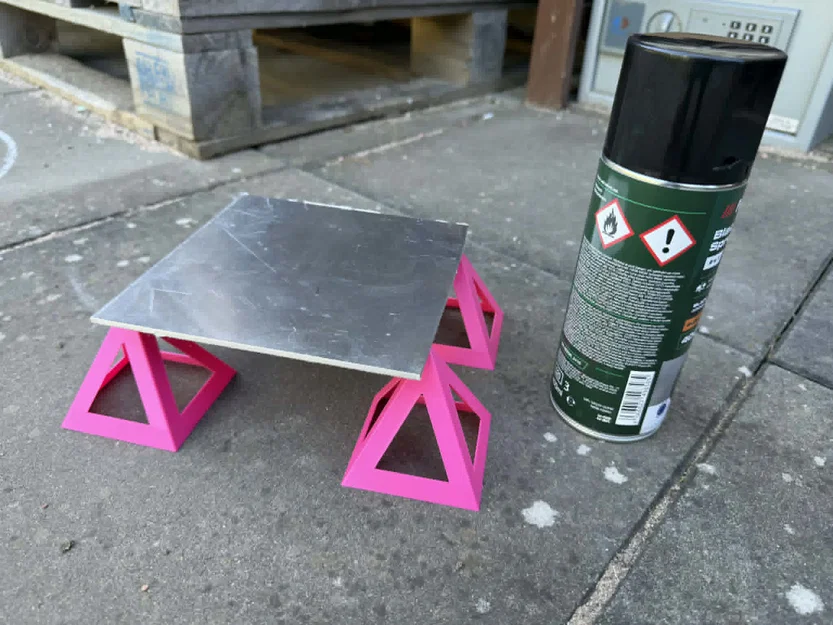 Pyramid làm chân đỡ để sơn, phủ coating, xịt sơn - Image 2