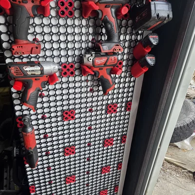 Bộ gắn Milwaukee M12 lên tường Multi board