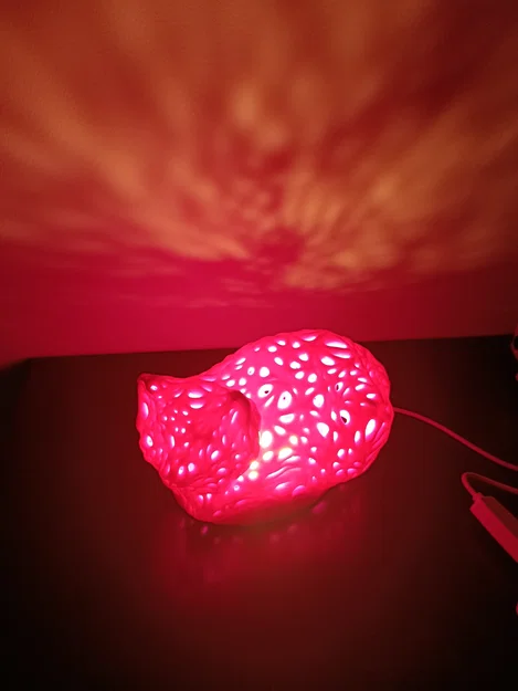 Đèn ngủ hình mèo họa tiết Voronoi - File 3D in ấn nghệ thuật - Image 2