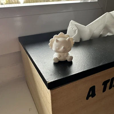 Móc khóa Triceratops Dễ Thương – Mẫu Dino Mini