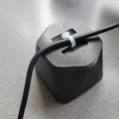 Elite Liquid Cover - Zip Tie Anchor (Ốp ngoài cho bơm Elite Liquid)