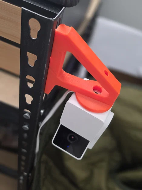 Giá treo Wyze Cam Pan v3 cho kệ sắt lỗ (Keyhole Mount) - Image 3