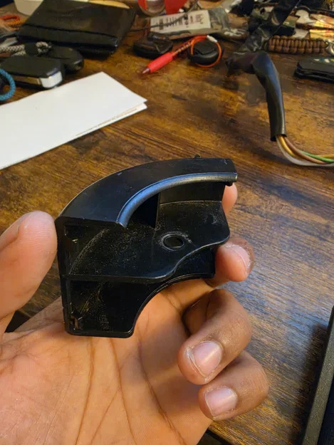 Frontrunner Slimline II Tray Corner Replacement (phụ tùng góc khay) - Image 2