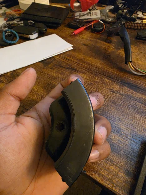 Frontrunner Slimline II Tray Corner Replacement (phụ tùng góc khay) - Image 3