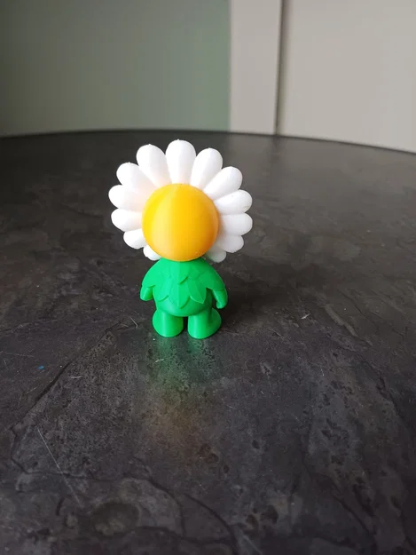 Mô hình chú hoa cúc nhỏ Cute Smiling Daisy Buddy để bàn - Image 3