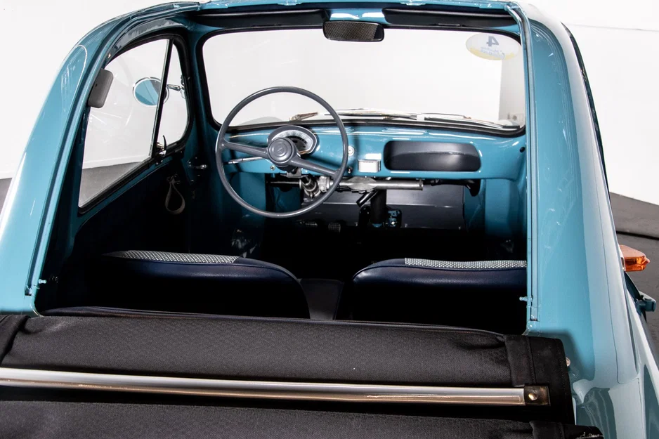 Vespa Piaggio 400 - 1958 - Image 5