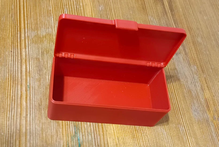 Hộp có nắp 12,5 cm x 6 cm x 5 cm - Image 1