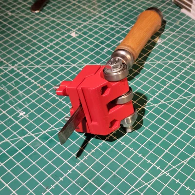 Jig giữ góc mài đục (Chisel Sharpening Jig/Stechbeitelschleifhilfe)