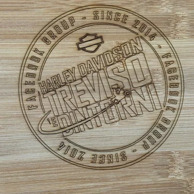 Thớt gỗ khắc laser biểu tượng Harley-Davidson Treviso độc đáo