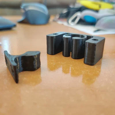 Chốt cửa cho nhôm định hình 2020 (Door Catch for 2020 Extrusion)