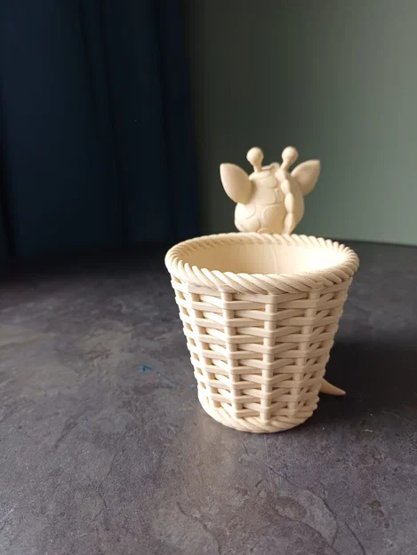 Chậu Trồng Cây Hươu Cao Cổ Dễ Thương (Cute Giraffe Planter) - Image 4