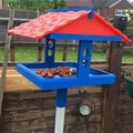 Bàn cho chim ăn ngoài vườn (Garden Bird Table) - Thumbnail 5
