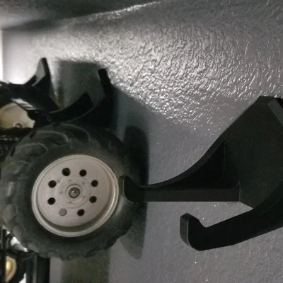 MRC Wall Mount Hook (Móc treo tường cho xe MRC)