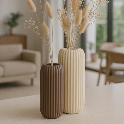 Vaso Slim Archem – Bình trang trí dáng slim gân dọc phong cách Japandi