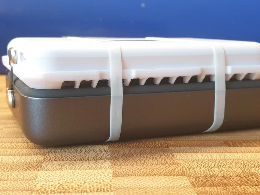 Unifi UTR Thermal Spacer Plate (v2) – Tấm đệm tản nhiệt tạo khe hở 3mm - Image 4