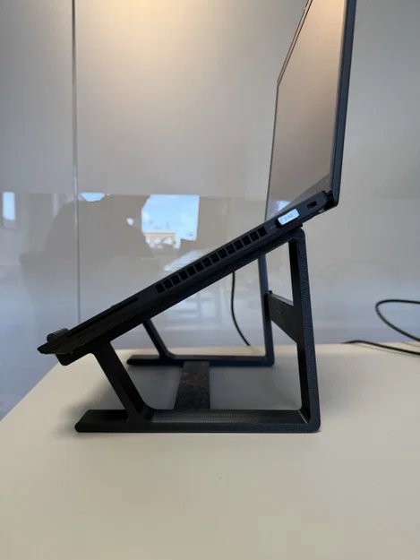 Kệ đỡ laptop (Laptop stand) tối giản - Image 1