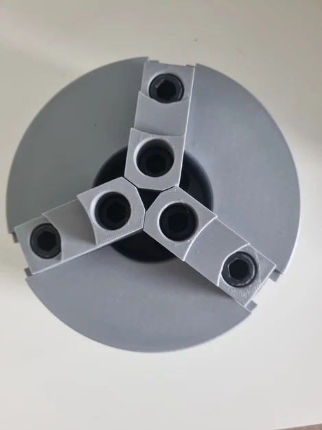 CNC Lathe Chuck tự canh tâm (3D Printable) - Image 3