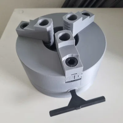 CNC Lathe Chuck tự canh tâm (3D Printable)