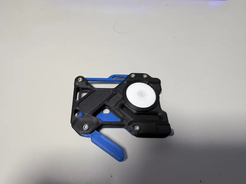 Giá đỡ AirTag cho ví (Airtag holder) - Image 3