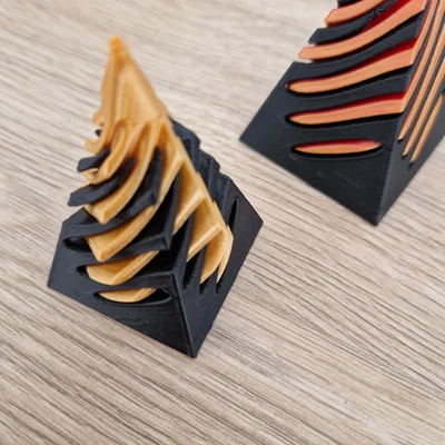 Mô hình tháp xoắn giải trí Spiral Fidget Square (File in 3D)