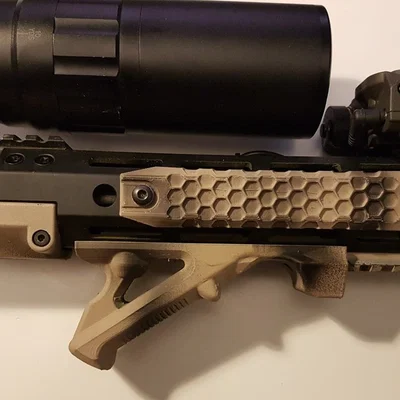 Tay cầm trước angled AFG M-LOK (M-LOK) không có side mounts