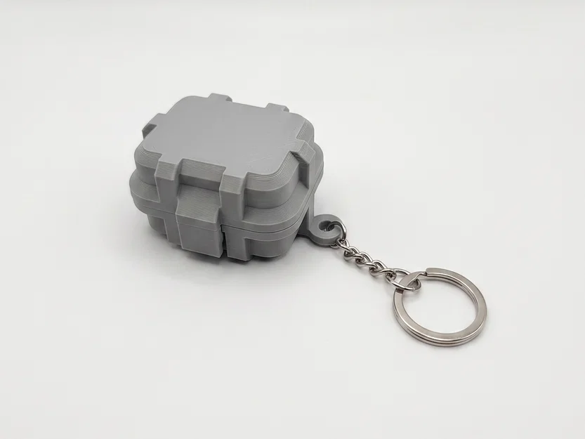 Móc khóa hộp đựng Mini Rugged Box Keychain - Image 2