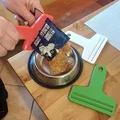 Dụng cụ ép túi thức ăn cho chó mèo (Squeezer) - Tận dụng tối đa thực phẩm - Thumbnail 2