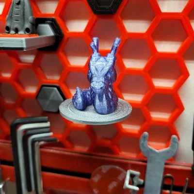 HSW Sci-fi Display Platform – Bệ trưng tối giản kiểu sci‑fi cho Honeycomb Storage Wall