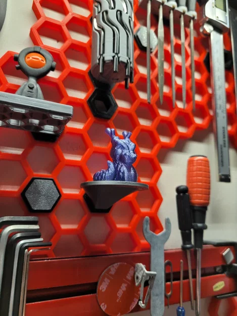 HSW Sci-fi Display Platform – Bệ trưng tối giản kiểu sci‑fi cho Honeycomb Storage Wall - Image 3